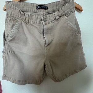 Zara Women's Beige Cargo Shorts